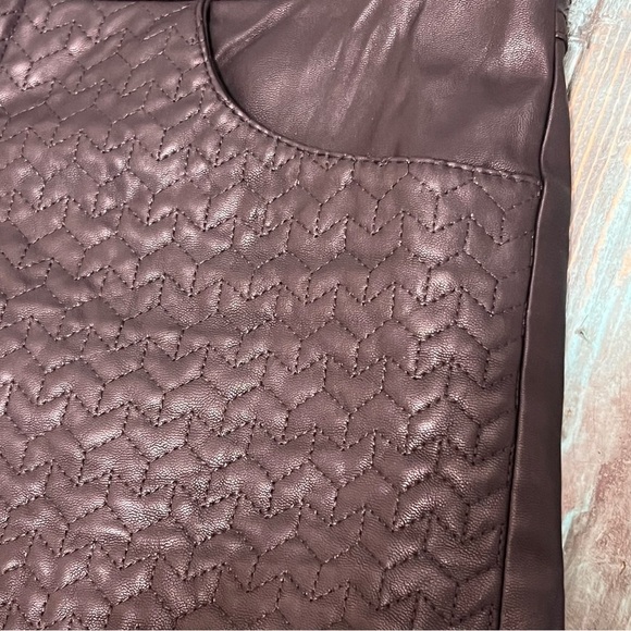 Zara Black Faux Leather Shorts Size Small - Picture 5 of 10